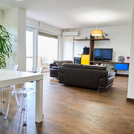 Апартаменты Casa Rosita Карбония Экстерьер фото
